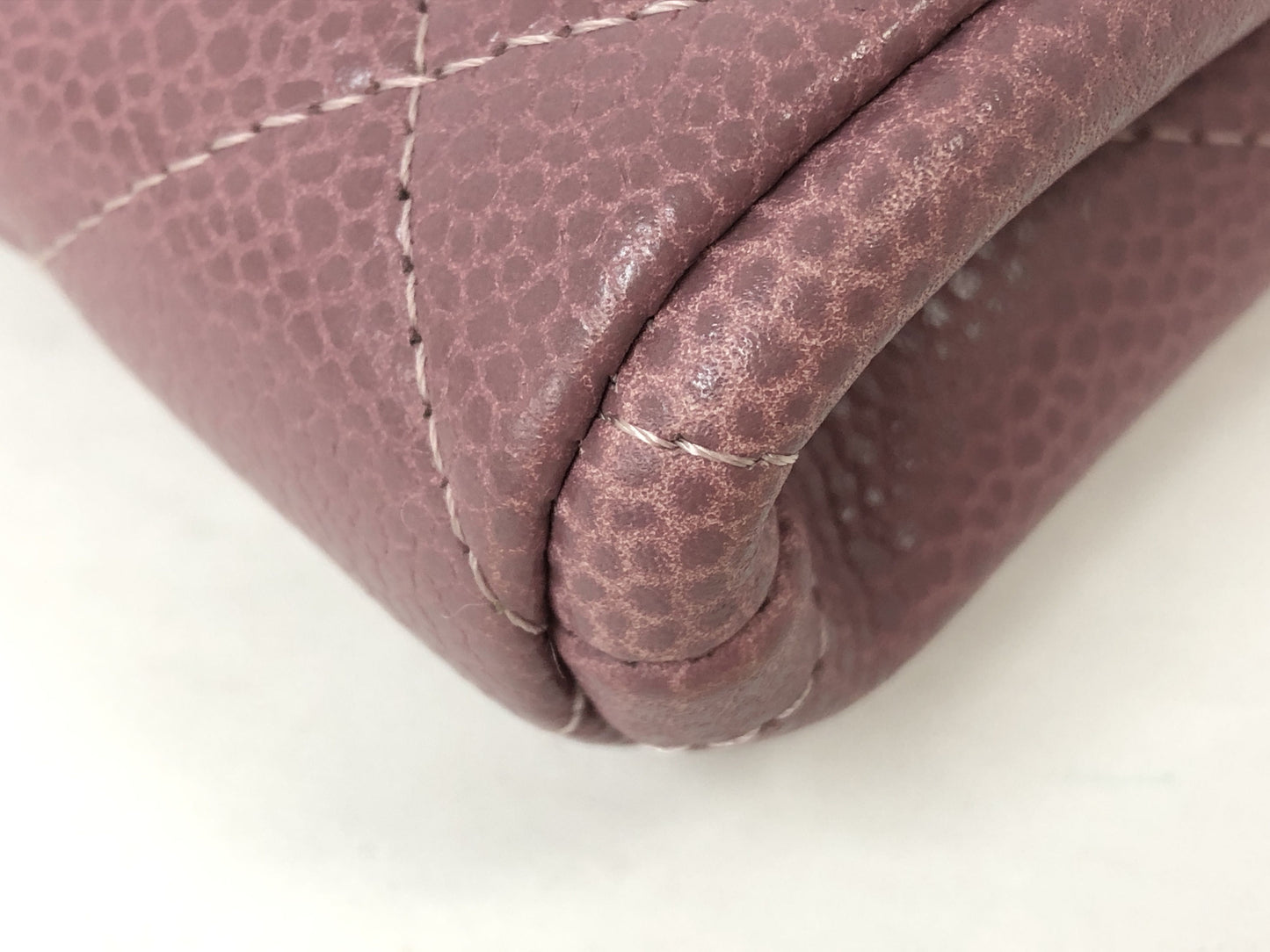Sac Chanel Matelassé Rose en Cuir Caviar