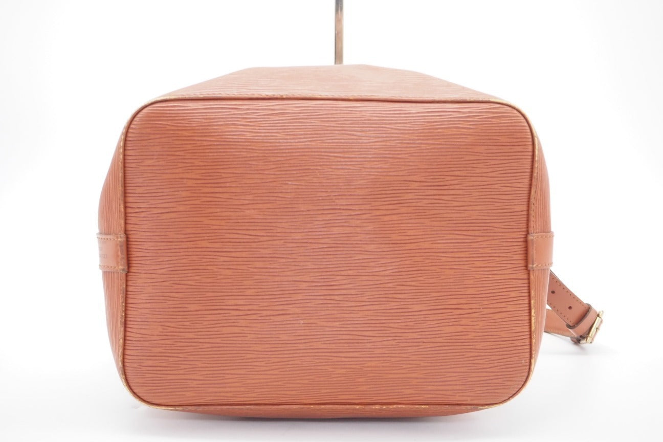Sac Louis Vuitton Petit Noé Marron en Cuir Epi
