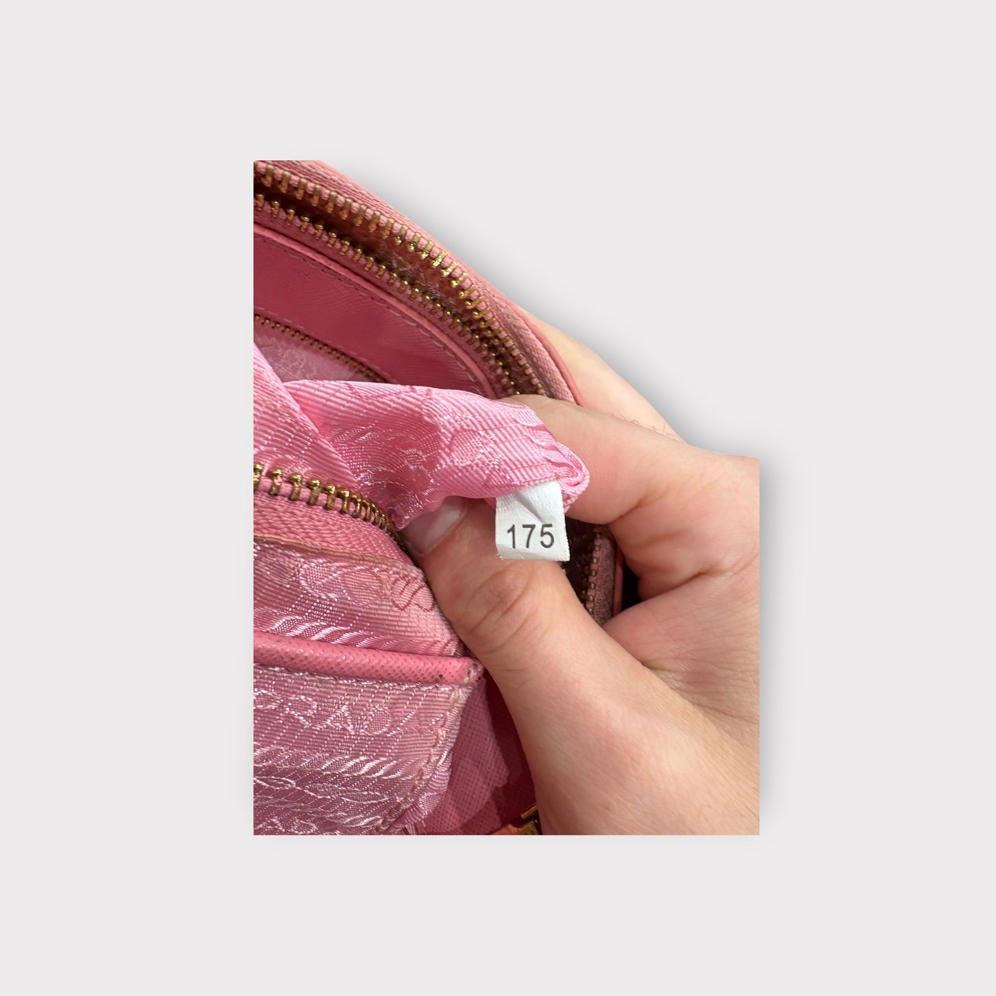 Prada – Sac cuir rose double compartiment