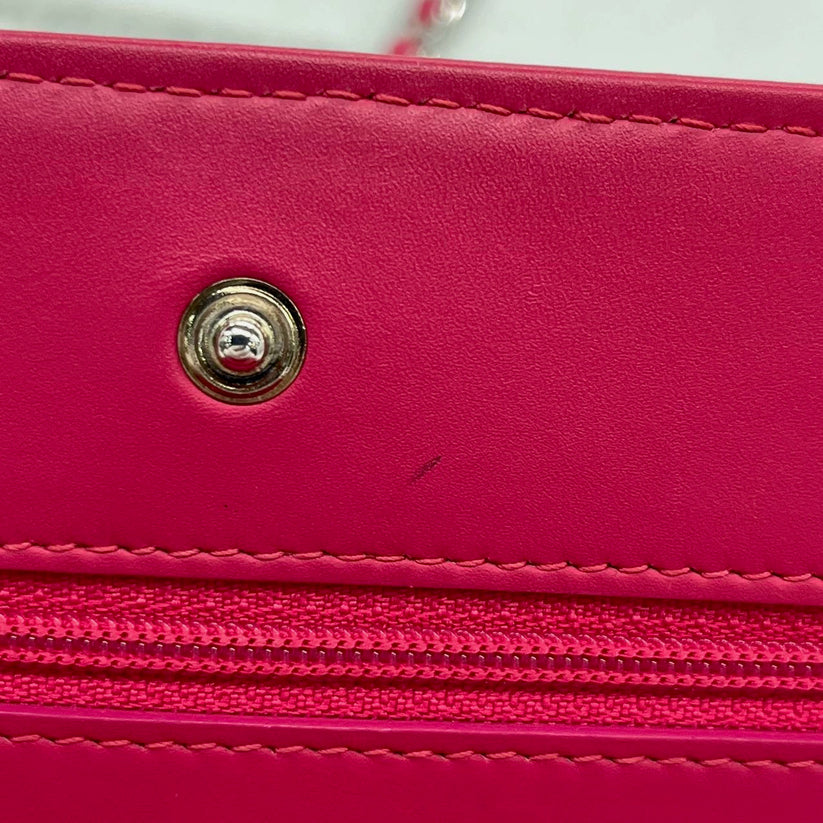 Wallet On Chain Chanel Rose en Cuir Verni