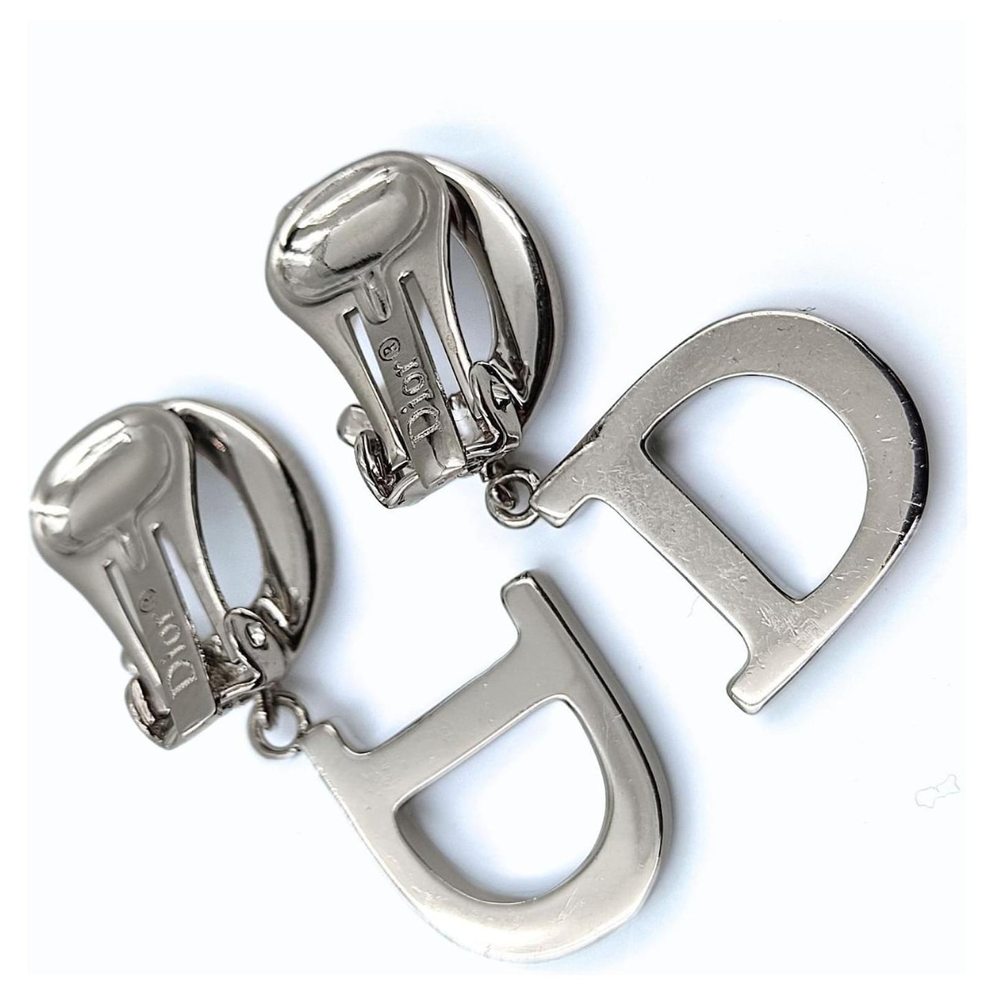 Boucles d’oreilles logo Dior