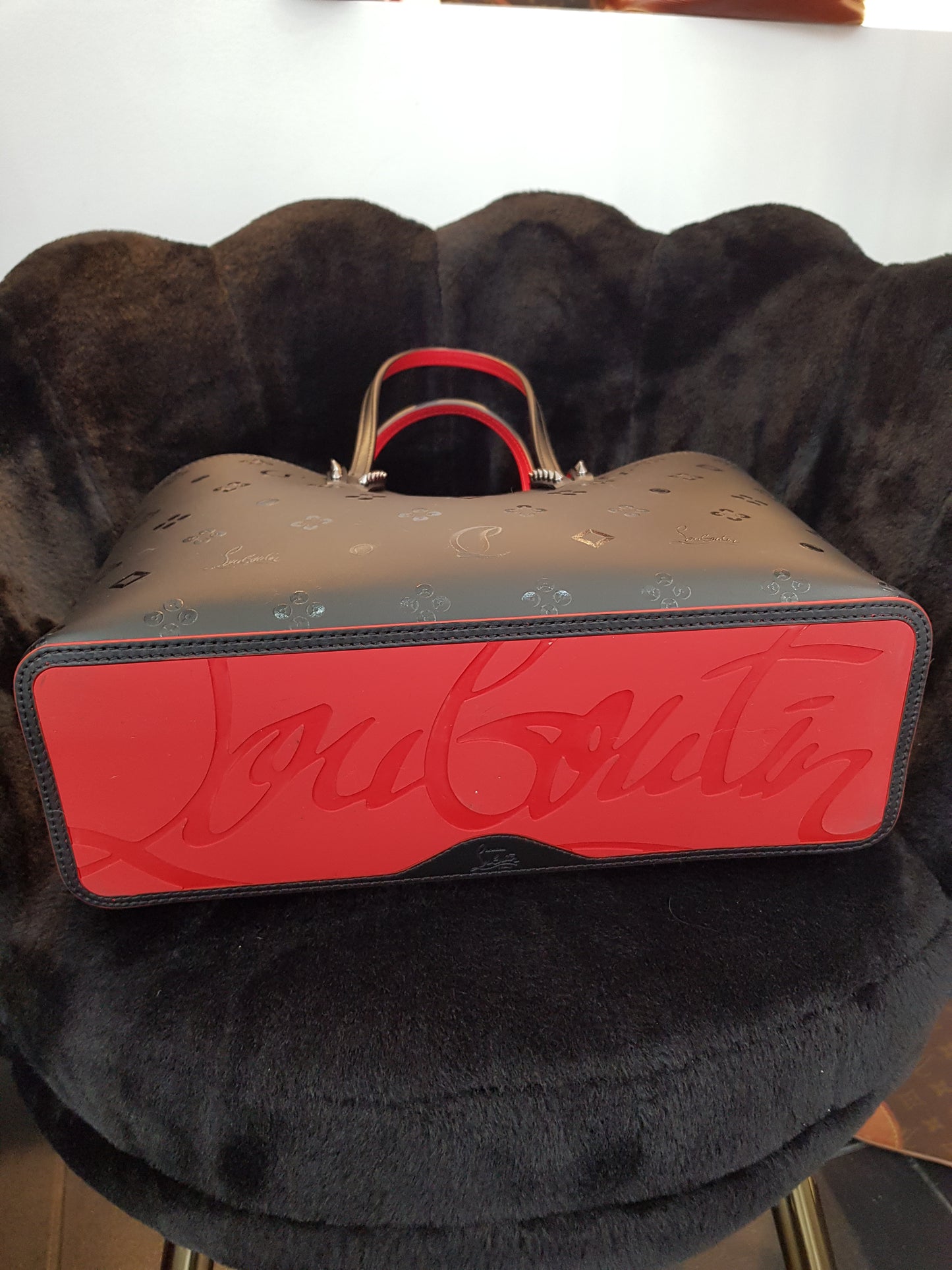 Sac Louboutin en cuir noir