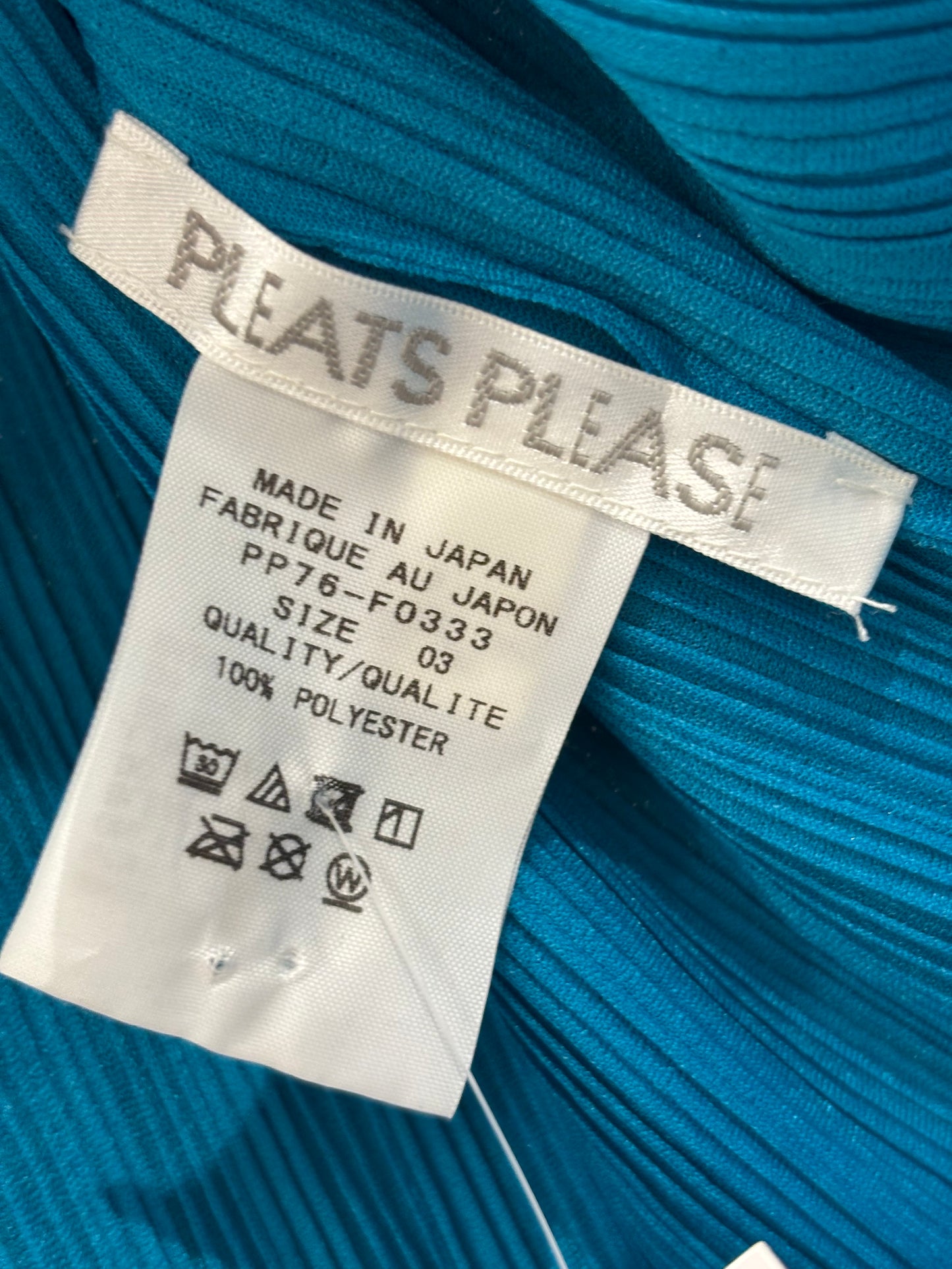 Cardigan Issey Miyake Pleats Please