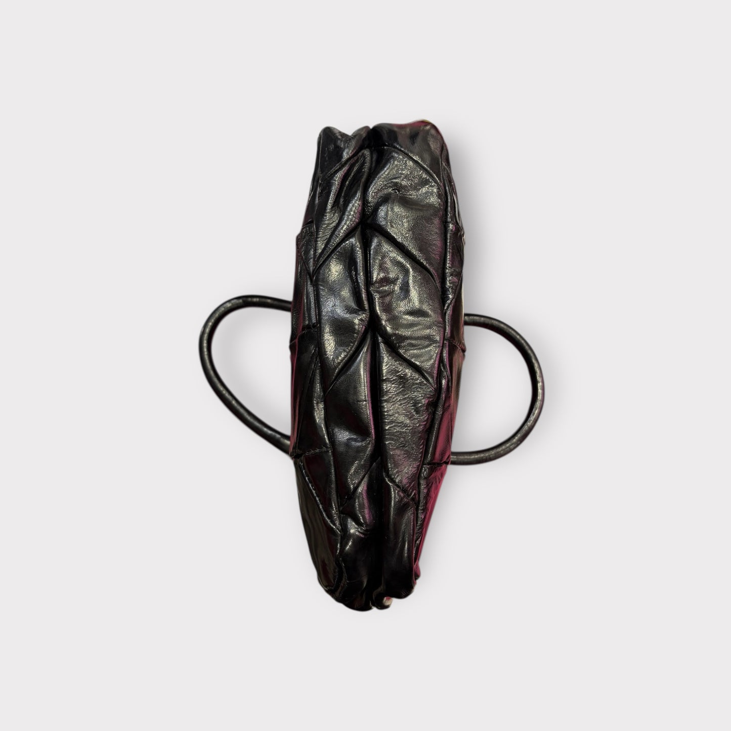 Prada – Sac cuir noir matelassé logo triangle