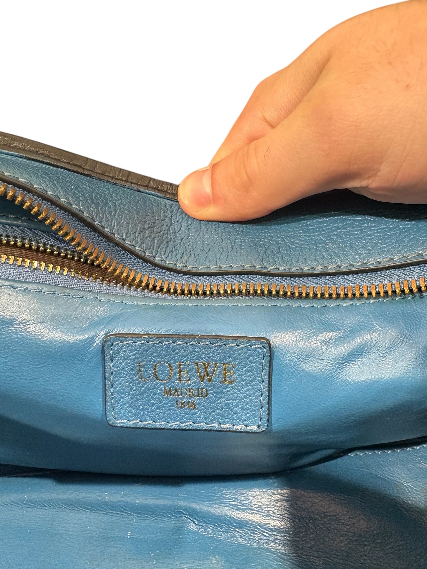 Sac Loewe en cuir – bleu & finitions contrastées